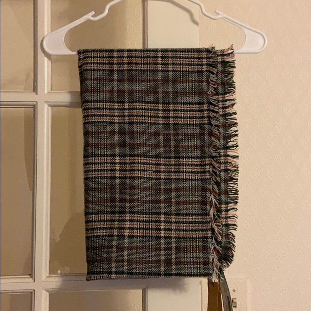 Infinity scarf